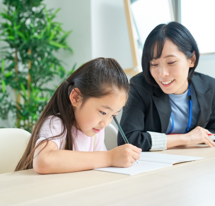 小学生イメージ写真